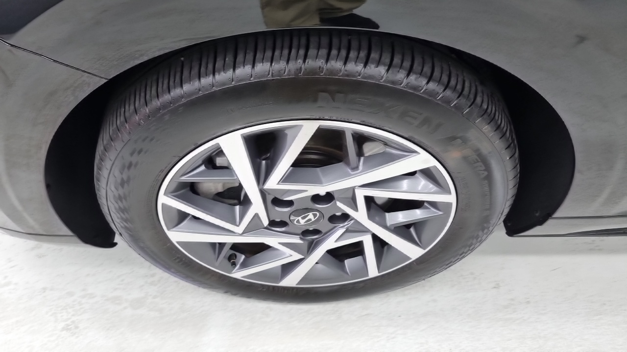 Hyundai Grandeur GN7 — Фото автомобиля 18