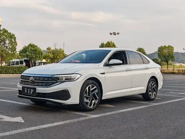 Volkswagen Sagitar — Фото автомобиля 2