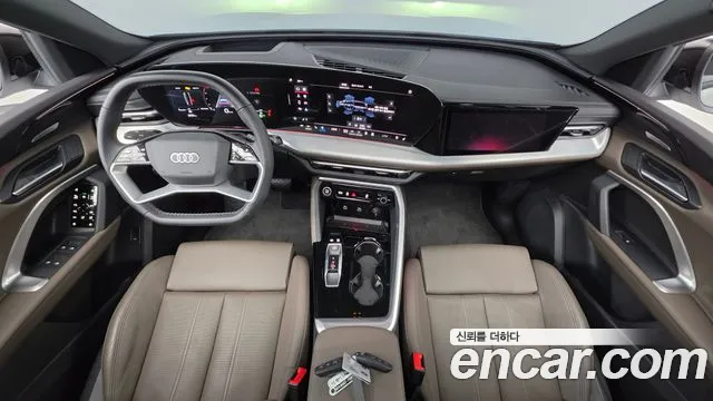 Audi Q5 45 TFSI quattro Sportback S Line — Фото автомобиля 4