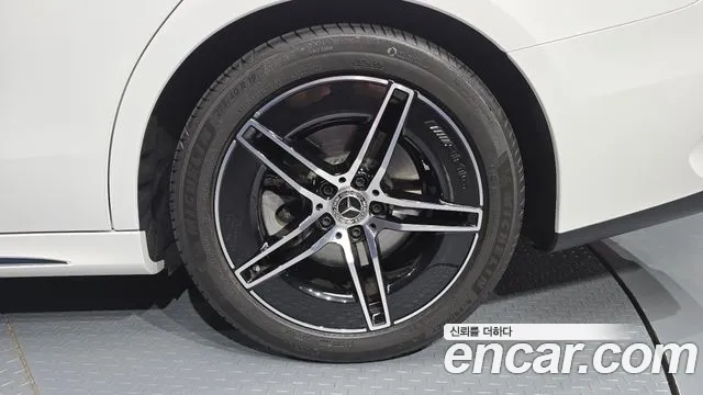 Mercedes-Benz E-Class E-класс W214 — Фото автомобиля 16
