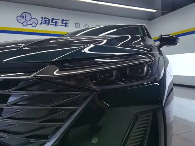 Chery Arrizo 8 — Фото автомобиля 5