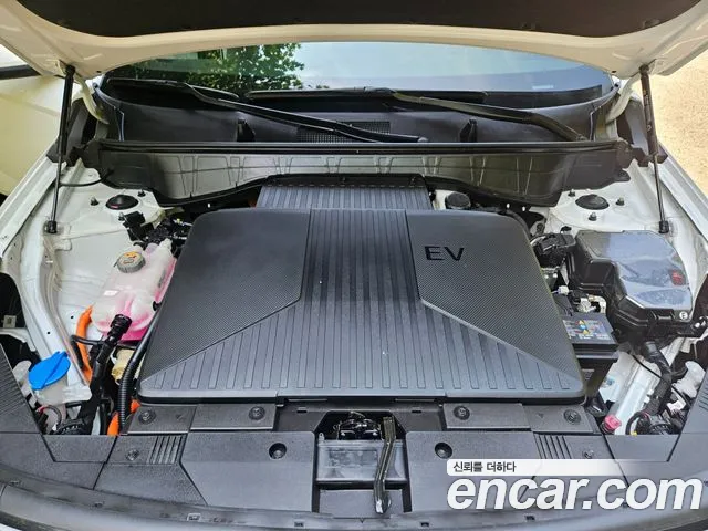 Hyundai Kona — Фото автомобиля 12