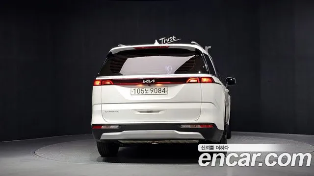 Kia Carnival 4th Gen — Фото автомобиля 4