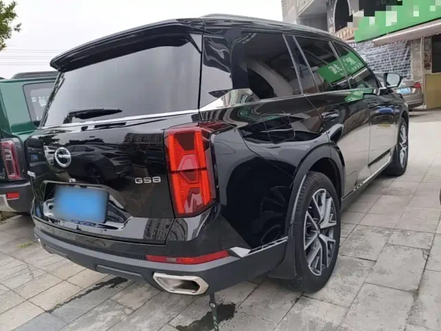 GAC Trumpchi GS8 — Фото автомобиля 6