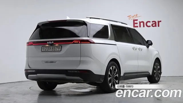Kia Canival Carnival 4 поколение Бензин 9 мест Signature — Фото автомобиля 2