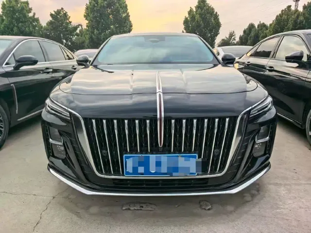 Hongqi H5 — Фото автомобиля 2
