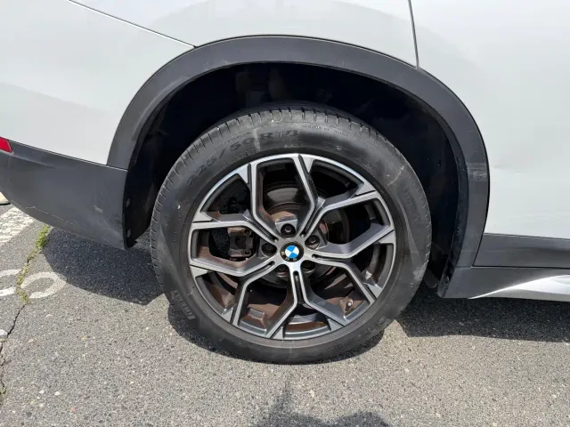 BMW X1 — Фото автомобиля 14