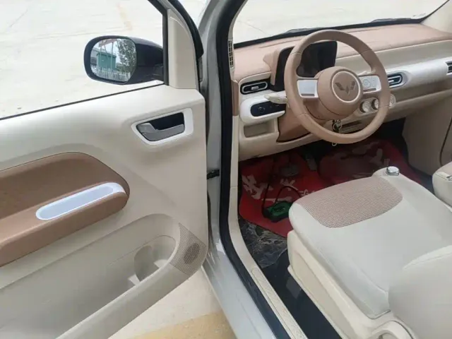 Wuling Hongguang Mini EV — Фото автомобиля 15