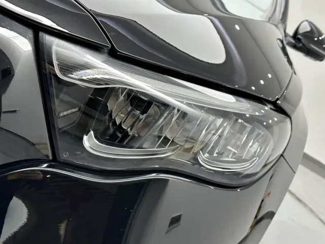 Mercedes-Benz E-Class — Фото автомобиля 21