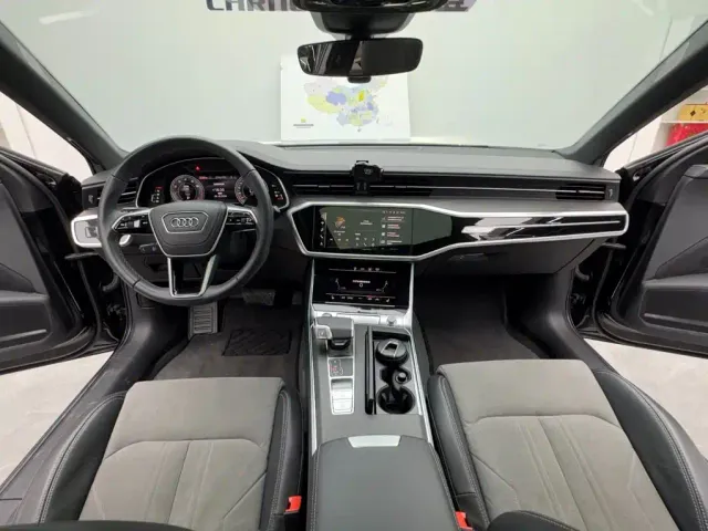 Audi A6L — Фото автомобиля 11