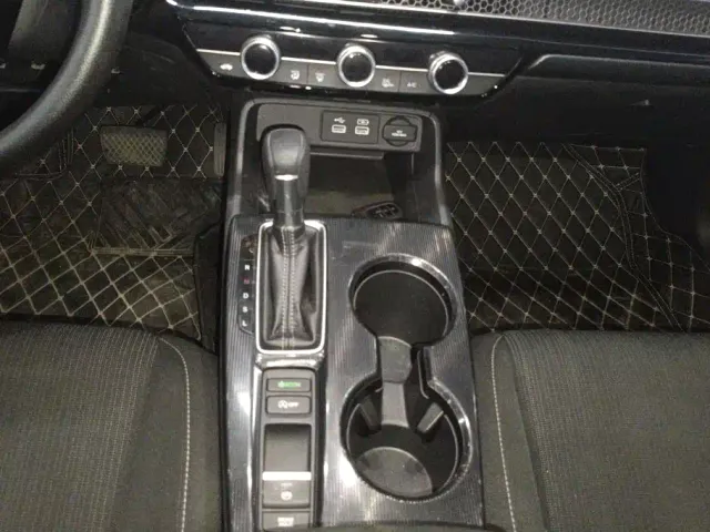 Honda Civic — Фото автомобиля 16