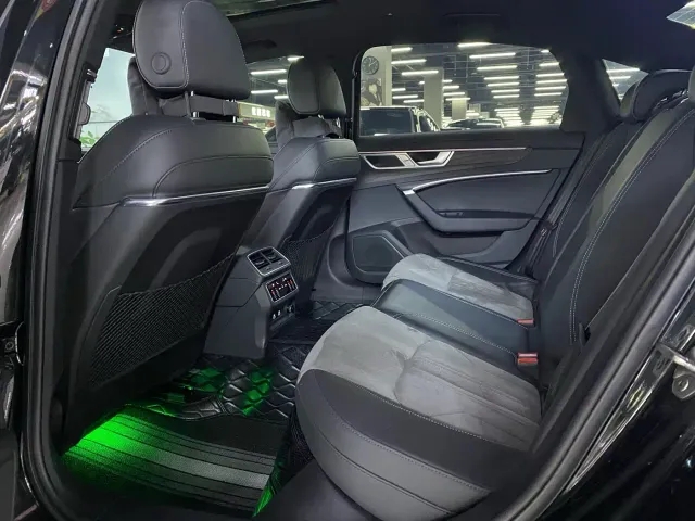 Audi A6L — Фото автомобиля 7