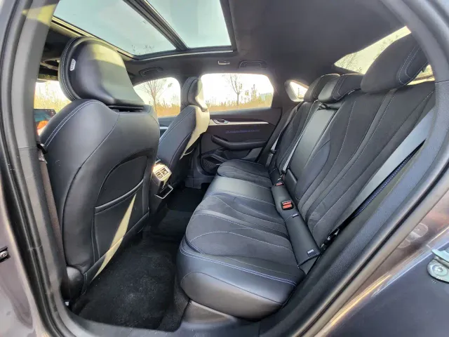 Geely Xingrui — Фото автомобиля 12