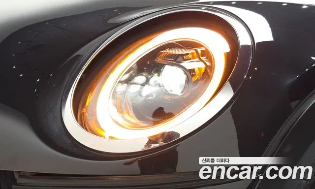 MINI Cooper — Фото автомобиля 7
