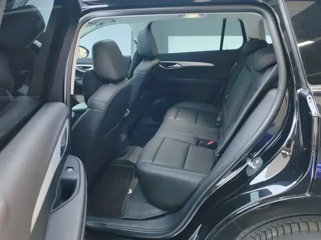 Buick Envision Plus — Фото автомобиля 11