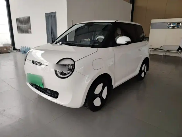Фотография автомобиля — Changan Lumin
