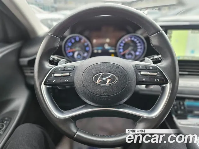 Hyundai Grandeur Grandeur (New) — Фото автомобиля 11