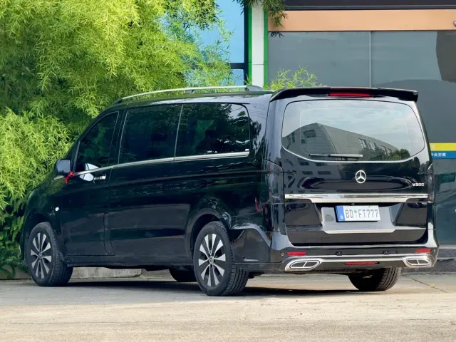 Mercedes-Benz Vito — Фото автомобиля 4