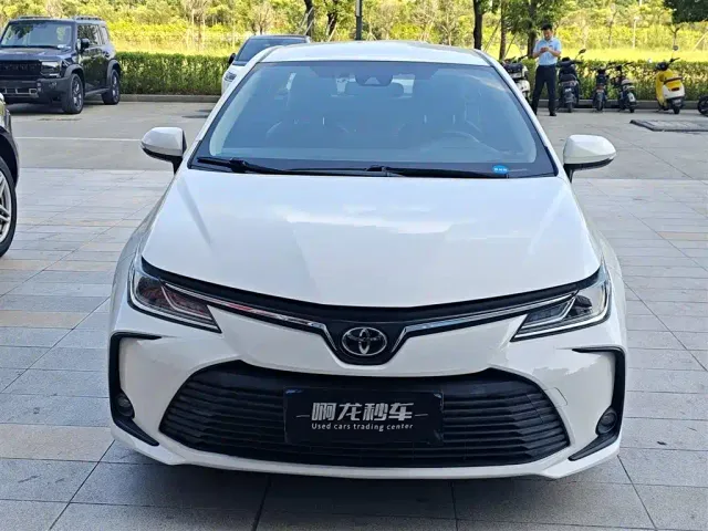 Toyota Corolla — Фото автомобиля 3