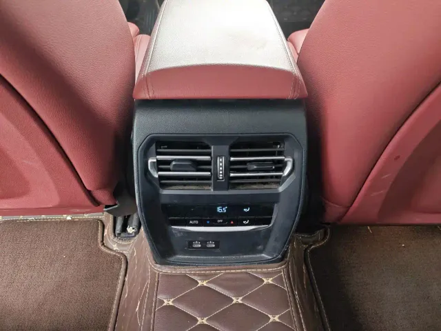 BMW 3 Series — Фото автомобиля 12