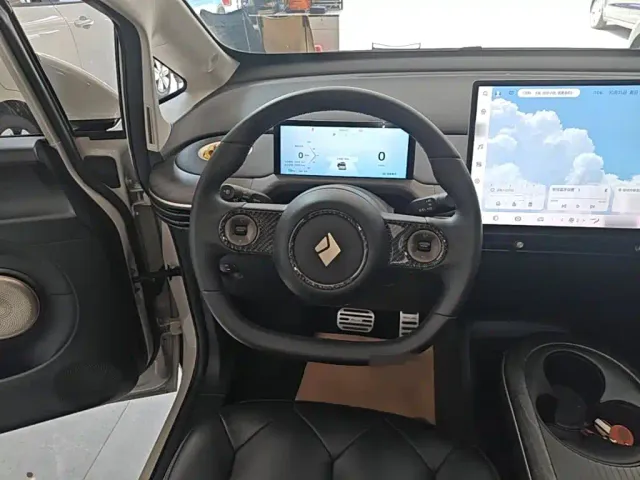 Baojun Cloud — Фото автомобиля 10