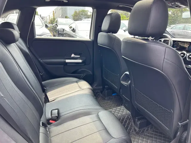 Mercedes-Benz B-Class — Фото автомобиля 10