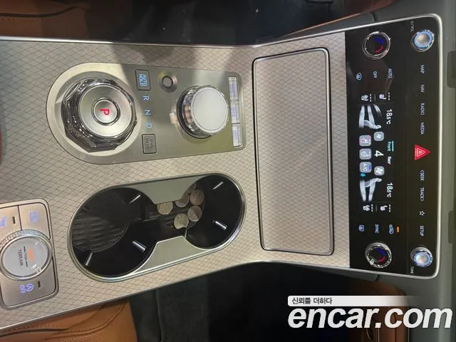 Genesis GV80 — Фото автомобиля 9