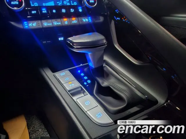 Hyundai Avante CN7 — Фото автомобиля 9