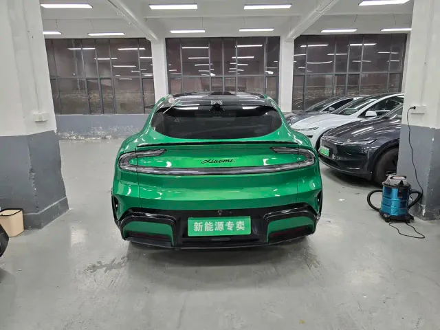 Xiaomi Auto Xiaomi YU7 2025 Extended Range RWD Edition — Фото автомобиля 8