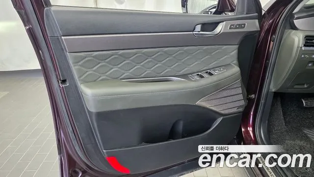 Hyundai Palisade Palisade Дизель 2.2 4WD — Фото автомобиля 18