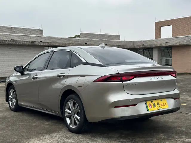 GAC Aion S — Фото автомобиля 7