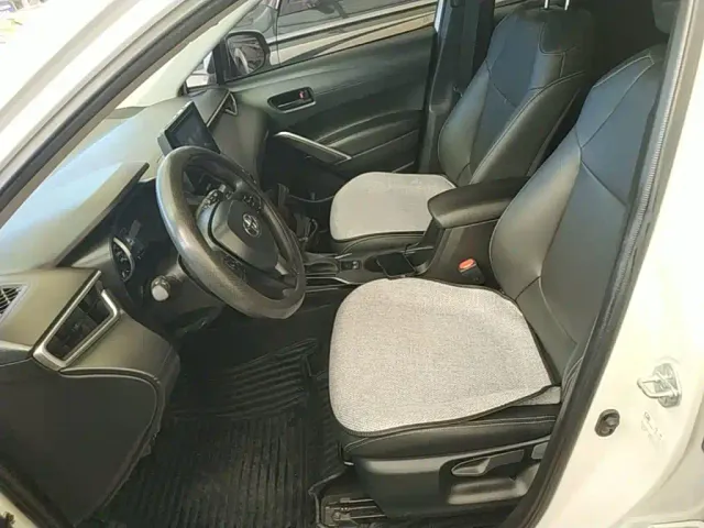 Toyota Corolla Cross — Фото автомобиля 14