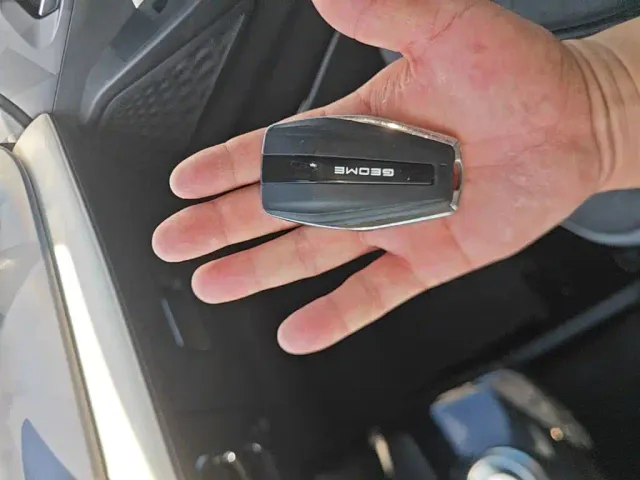 Geely Geometry E Firefly — Фото автомобиля 8