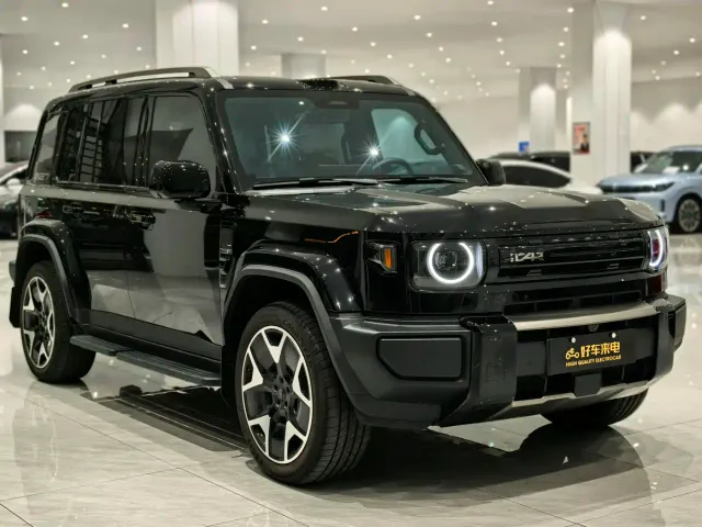 iCAR V27 — Фото автомобиля 3