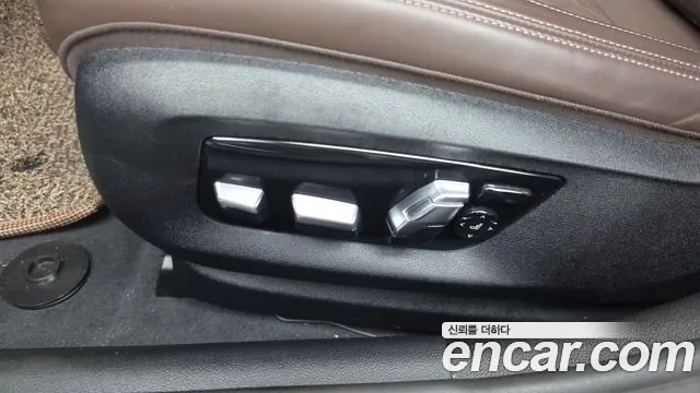 BMW 5-Series — Фото автомобиля 28