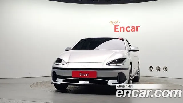 Hyundai Ioniq 6 — Фото автомобиля 3
