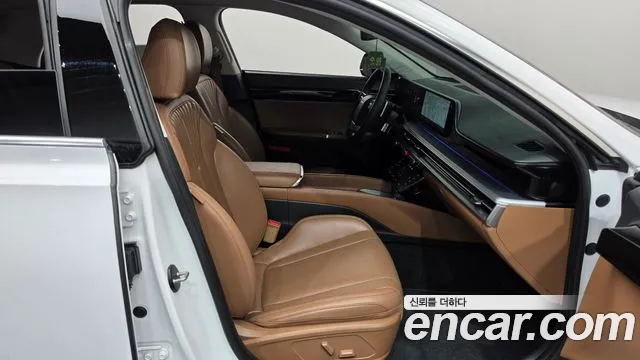 Hyundai Grandeur GN7 — Фото автомобиля 16