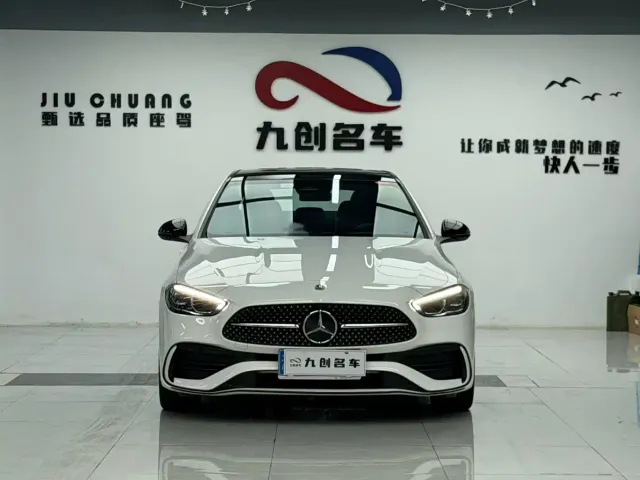 Mercedes-Benz C-Class — Фото автомобиля 2
