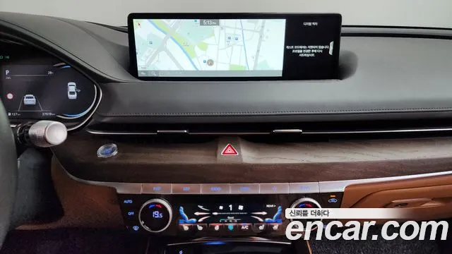 Genesis G80 Бензин 2.5 турбо 2WD — Фото автомобиля 12