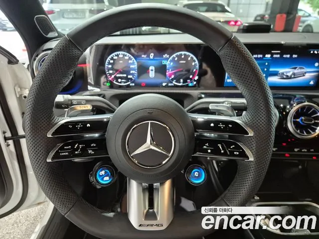 Mercedes-Benz A-Class W177 — Фото автомобиля 14