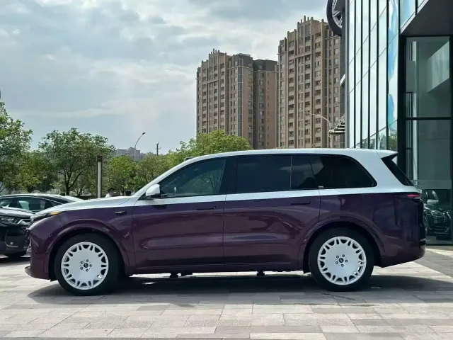 Li Auto L9 — Фото автомобиля 4