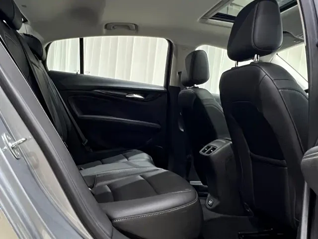 Buick Regal — Фото автомобиля 19