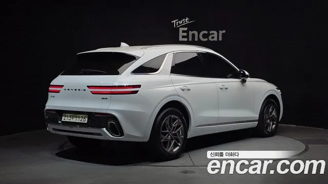 Genesis GV70 — Фото автомобиля 2