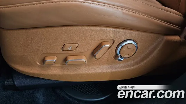 Genesis GV80 3.5T Бензин AWD — Фото автомобиля 26