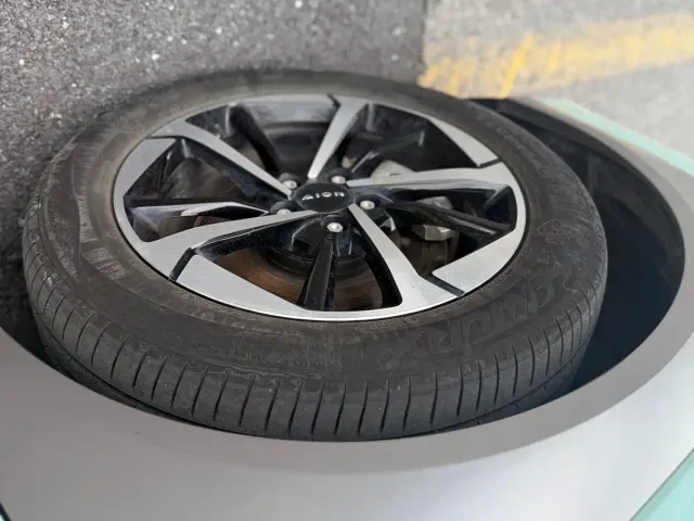 GAC Aion Y — Фото автомобиля 19