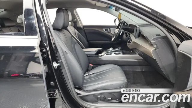 Kia K8 2.5 Бензин 2WD — Фото автомобиля 11