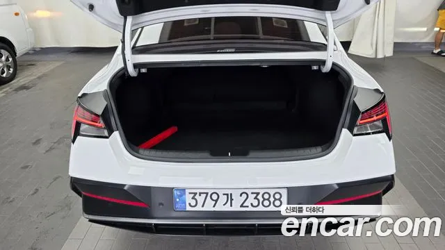 Hyundai AVANTE Новый Avante (CN7) — Фото автомобиля 18
