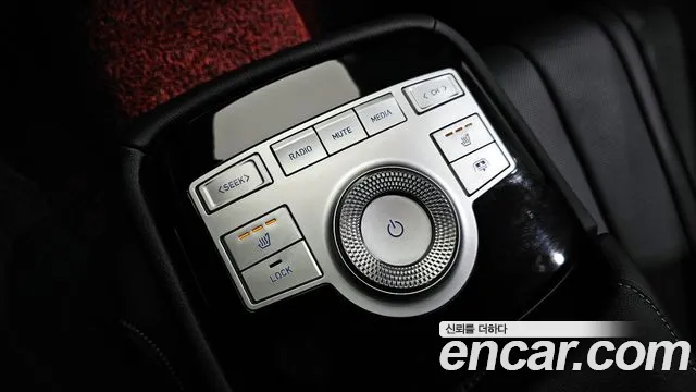 Genesis G80 Бензин 3.5 турбо AWD — Фото автомобиля 17