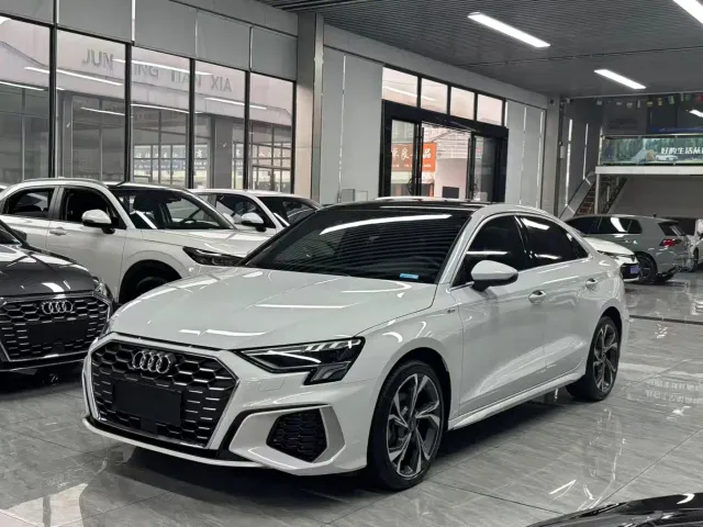 Фотография автомобиля — Audi A3
