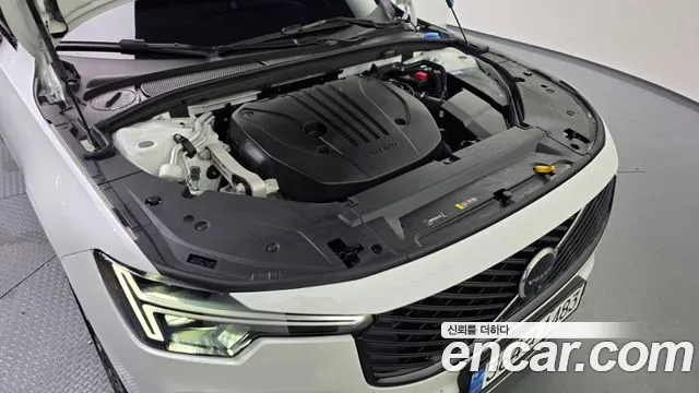 Volvo S90 — Фото автомобиля 6